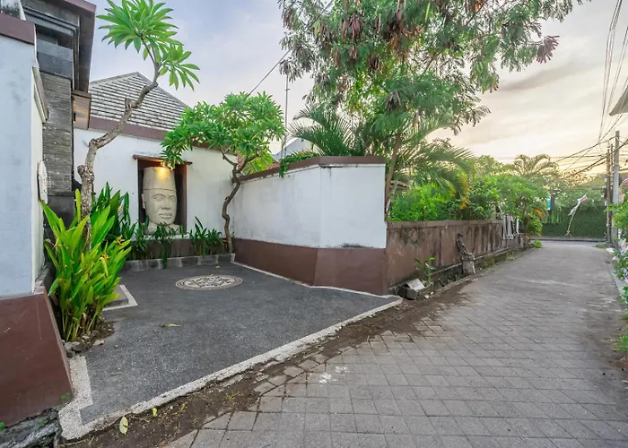 Villa Q Lo 1 , Seminyak
