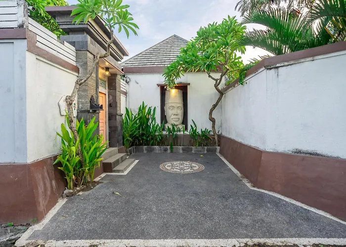 Q Lo 1 , Seminyak